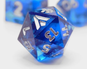 Juego de dados de rol que brillan en la oscuridad - MIDNIGHT SAPHYR + Pin gratis