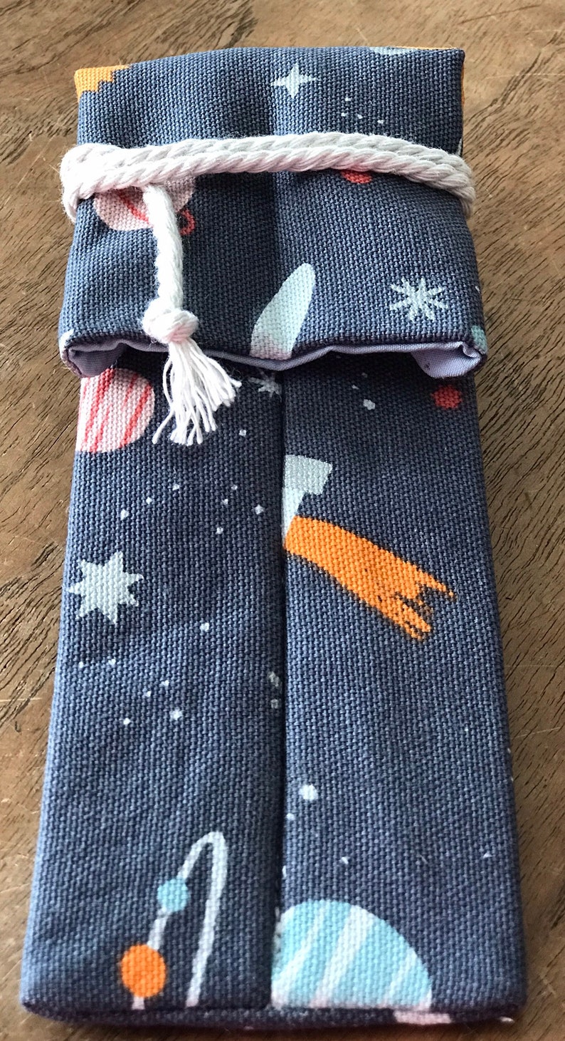 in space-themed print fits two fountain pens Pen CaseSleevePouchKimono with blue contrast lining /& cord closure.