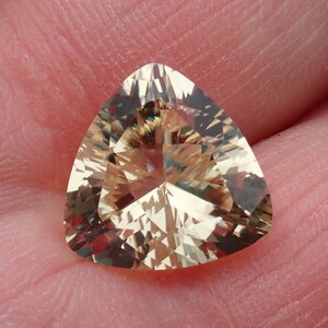 Faceted Golden Labradorite, Bytownite From a Veteran Owned Studio 208L0007