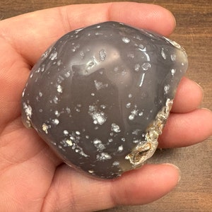 Magical Agate Enhydro, Water Filled Rock, Enhydro Agate, Ethically Sourced, Connoisseur Specimen