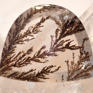 Dendritic Quartz Cabochon,  Connoisseur's Cabochons