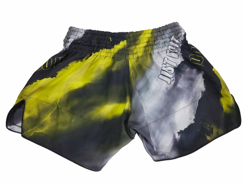 Sunflower Yellow Print Pattern Muay Thai Boxing Shorts main image 1