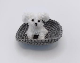 Miniature maltipoo white crochet dog dollhouse pet gift for doll amigurumi tiny puppy mini animal interior toy