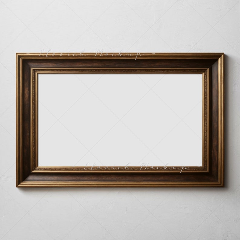 K&ouml;nnte beinhalten: Ein brauner Holzrahmen mit goldener Verzierung. Der Rahmen ist leer und bereit f&uuml;r ein Foto oder ein Kunstwerk.