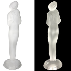 Ida Schwetz-Lehmann Tchèque Girl Woman Figurine Curt Schlevogt Art Déco Statue Art Déco années 1930 Art Boho Frozen Glass Tchécoslovaquie