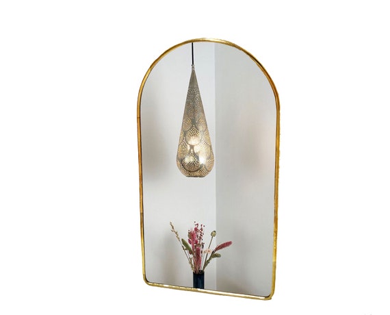 Gold gewölbter Spiegel, gewölbter asymmetrischer Spiegel,  Messingbogenspiegel -  Österreich