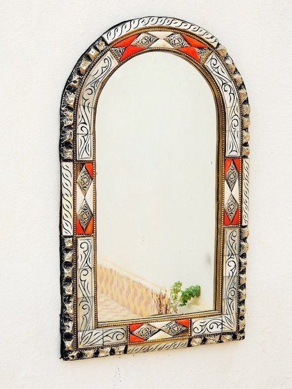 Knochen-Inlay-Spiegel, gewölbter Spiegel, handgefertigt in Marokko -   Österreich