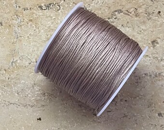 5 m Nylonband, Macraméband 0,8 mm taupe