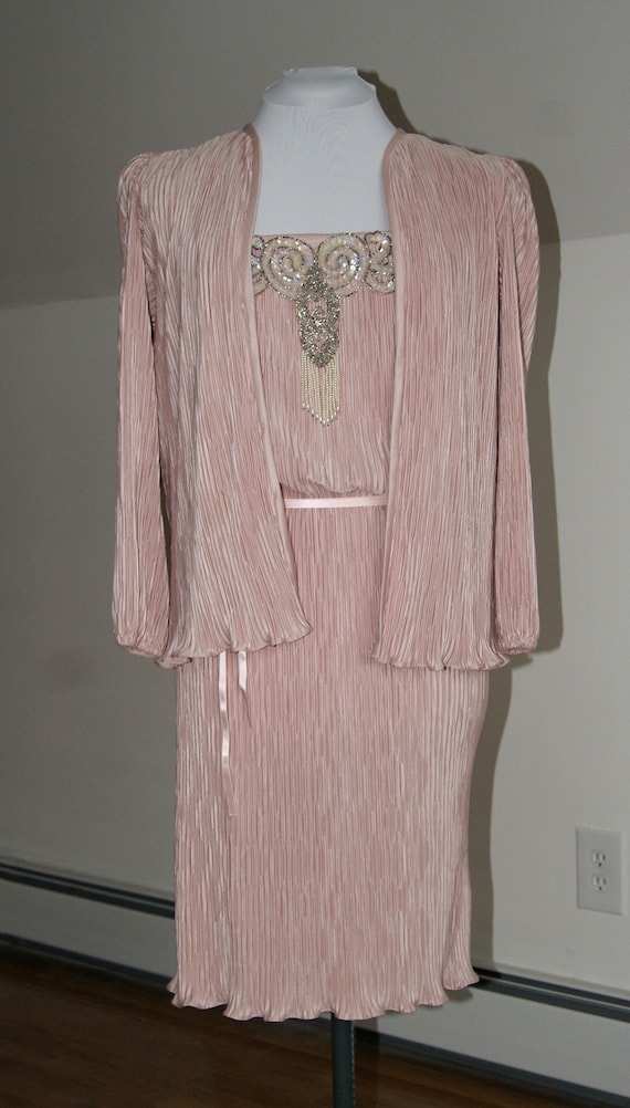 retro semi formal attire
