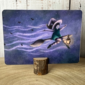 Carte d’artiste, la petite sorcière drôle, sorcière, balai, carte postale, automne, halloween, carte, table de saison