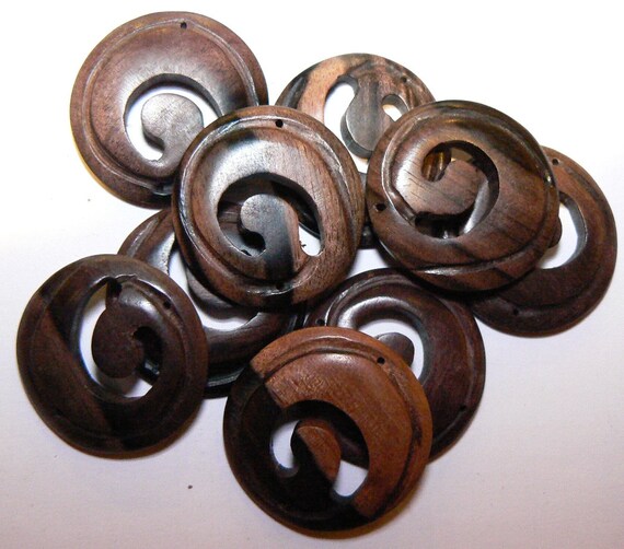 Pieces Large Carved Ethnic Beads ,WOOD Beads,carved WOOD Beads