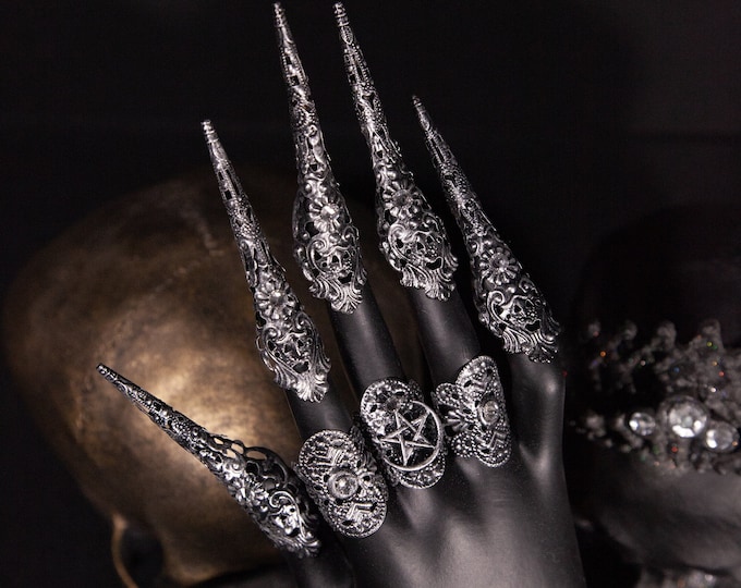 CUSTOM ORDER metal finger claws "Pentagram" - gothic, cosplay, fantasy
