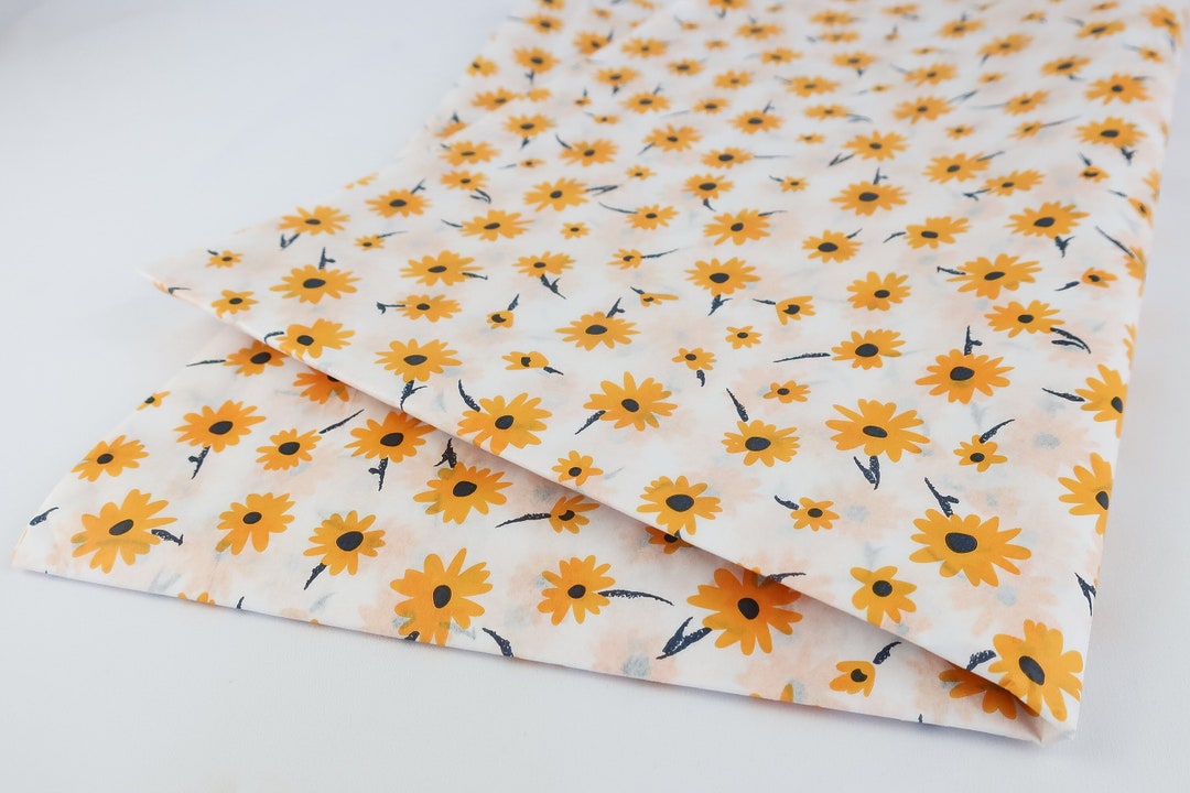 Daisy Tissue Paper LARGE 20x30 Sheets Gift Box Gift Wrapping Groovy Party Daisies Box Filler