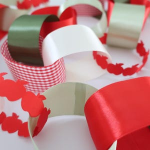 Apple of My Eye Satin Ribbon Chain Garland | Apple Baby Shower | Apple Bridal Shower | Apple Bachelorette | Orchard Party Decor | Gingham afbeelding 8