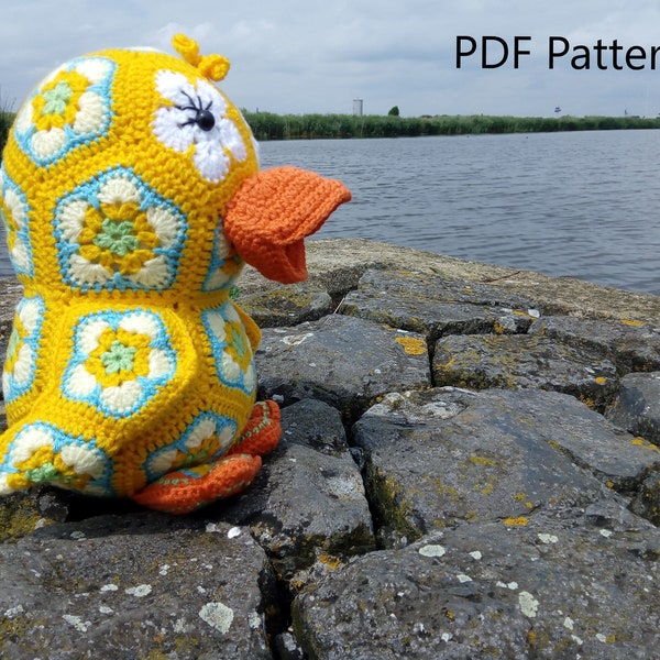 Pattern crocheted chick African Flowers PDF