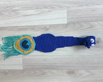 Drôle de crochet signet paon