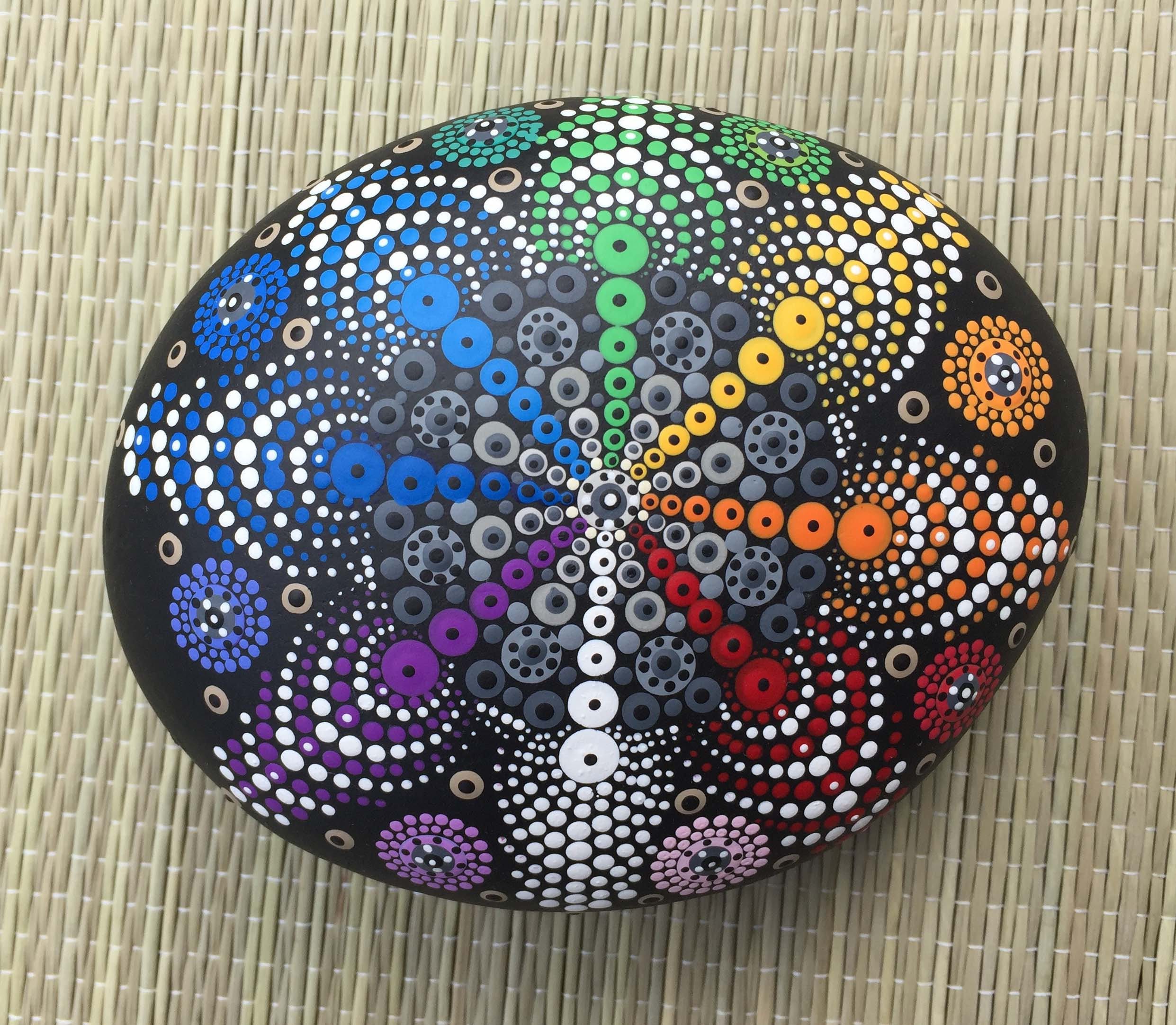 Large Mandala Stone - Etsy