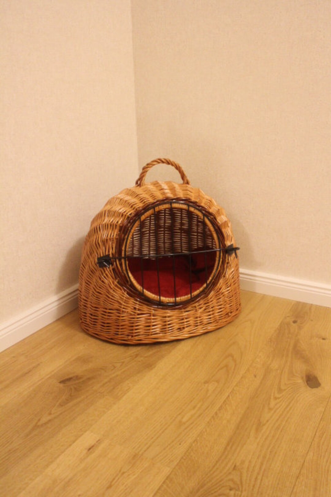 cat basket on wheels