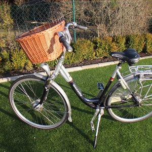 XXL of XL hondenfietsmand met rooster en kussen handgemaakt van wilg kleur bruin fietsmand transportmand stuurmand boodschappenmand