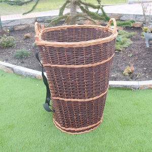 Willow basket with carrying strap, back basket, vintner's basket, willow basket, hump basket, wood basket, hay basket, harvest basket, carrying basket