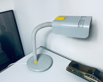 Targetti Sankey 80s Desk Lamp, Rare Targetti Desk Lamp, Memphis Style Colors.