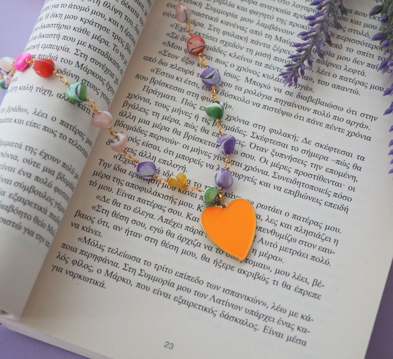 Colorful mother of pearl necklace summer, Rainbow heart necklace, Colored heart necklace, Colored Mother of Pearl Beaded Chain with Heart image 5