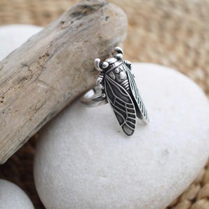 Silver Cicada Ring: Adjustable Insect Jewelry, Entomology Charm