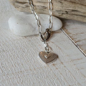 Silver Lariat necklace for women, Chunky chain lariat heart necklace, Adjustable antique silver chain pendant, image 3