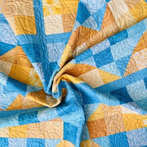 Ukraine hearts blanket / Patchwork quilt blanket / Blue and yellow color / Lovely gift / Rise of Freedom image 6