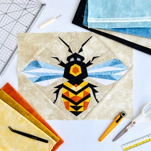 Bee quilt pattern / PDF pattern / Foundation Paper Piecing / FPP Pattern / Insect / Modern Quilt