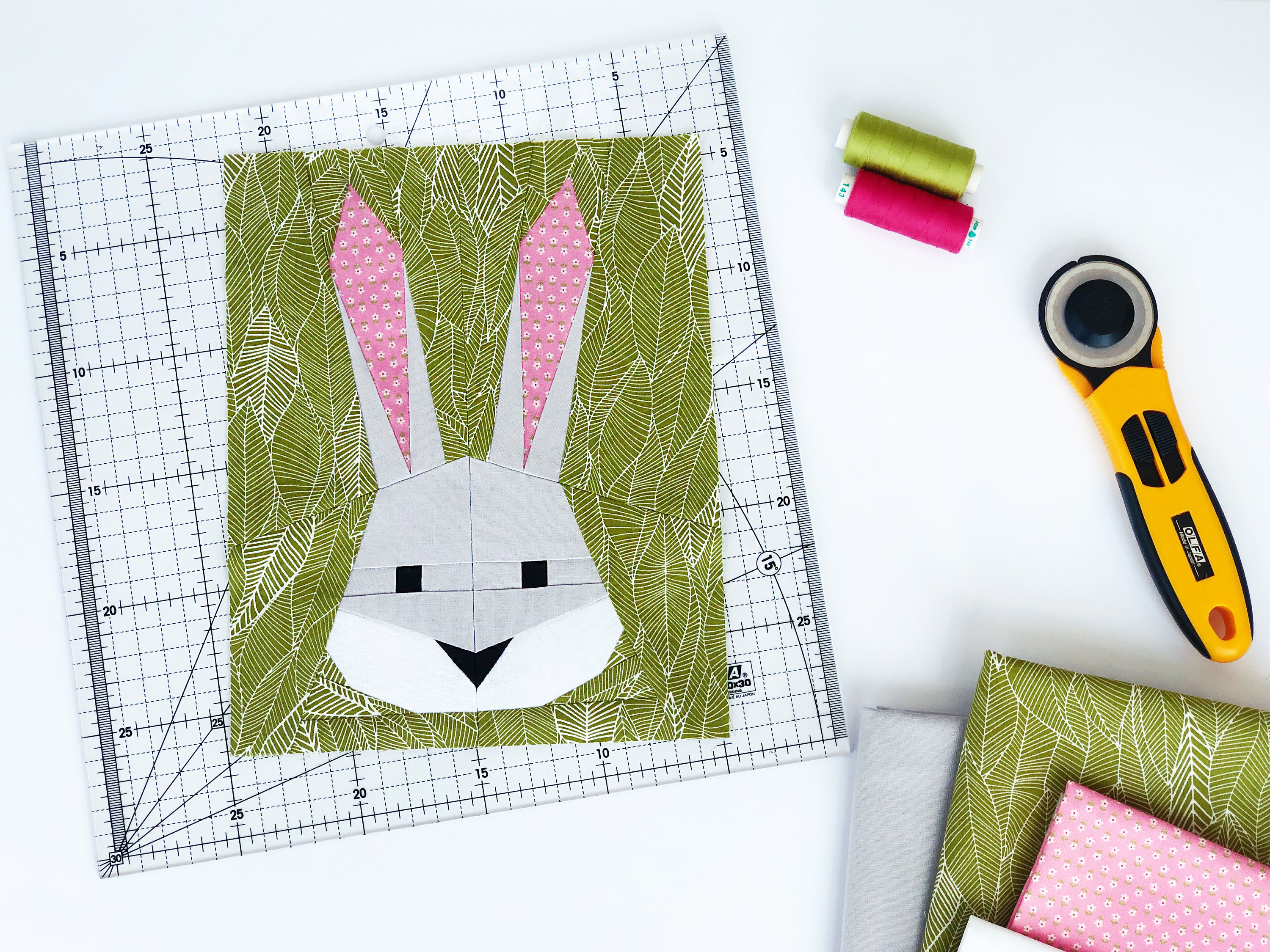 Bunny Quilt Pattern / PDF Pattern / Foundation Paper Piecing / Etsy