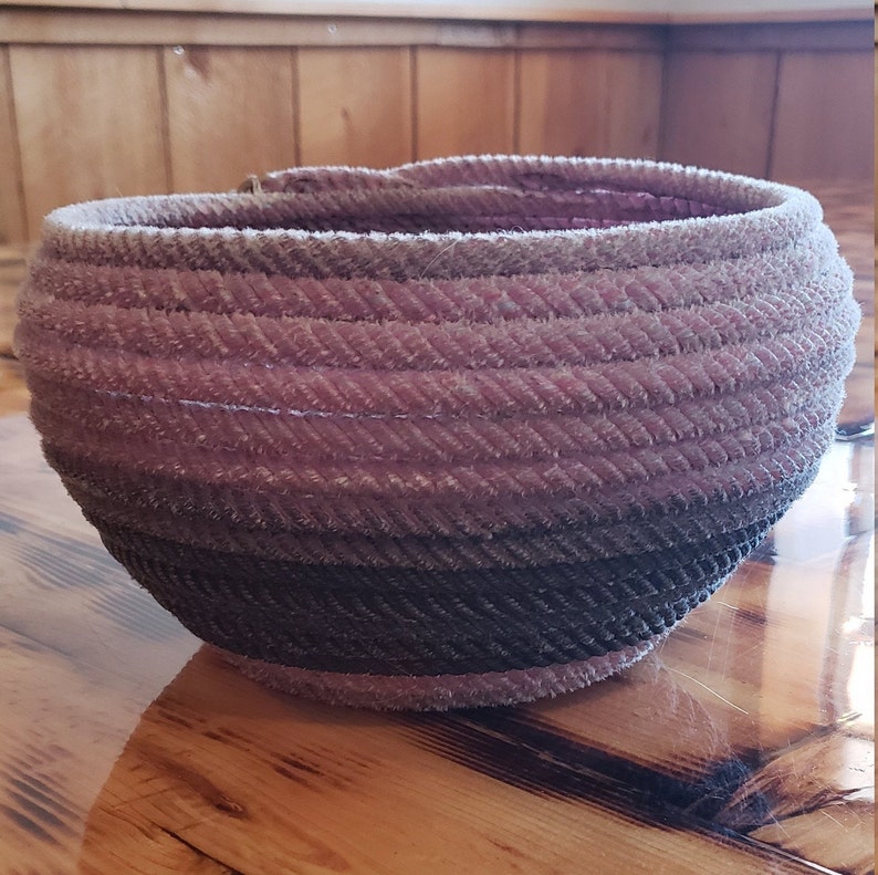 Lariat Rope Basket Pink With Dark Rings - Etsy