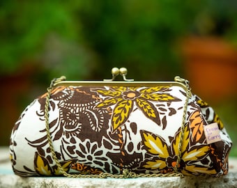 Cartera de mano con diseño floral, cartera de mano con marco de metal de lino, bolso de noche para mujer