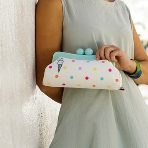 Off White Clutch Purse, Teal Acrylic Frame Handbag, Hand Embroidered Bag, Party clutch