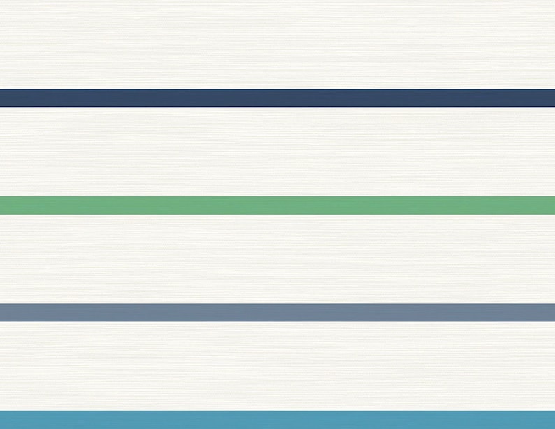 Puede incluir: Un dise&ntilde;o minimalista con rayas horizontales en tonos azules y verdes sobre un fondo blanco. Las rayas var&iacute;an en ancho y color, creando un patr&oacute;n simple pero visualmente atractivo. La textura del fondo parece ser un tejido de lino sutil.