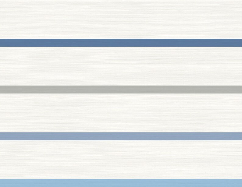 Puede incluir: Un fondo texturizado blanquecino con rayas horizontales en tonos azules y grises. Las rayas var&iacute;an en ancho y color, creando un dise&ntilde;o simple y moderno. Las rayas son azul medio, azul claro y gris.
