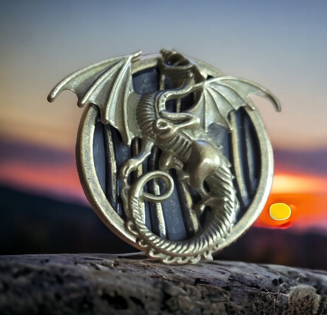 Vintage Golden Bronze Ornate Dragon Drawer Knob Pulls Bifold Closet Door Knobs Dragons