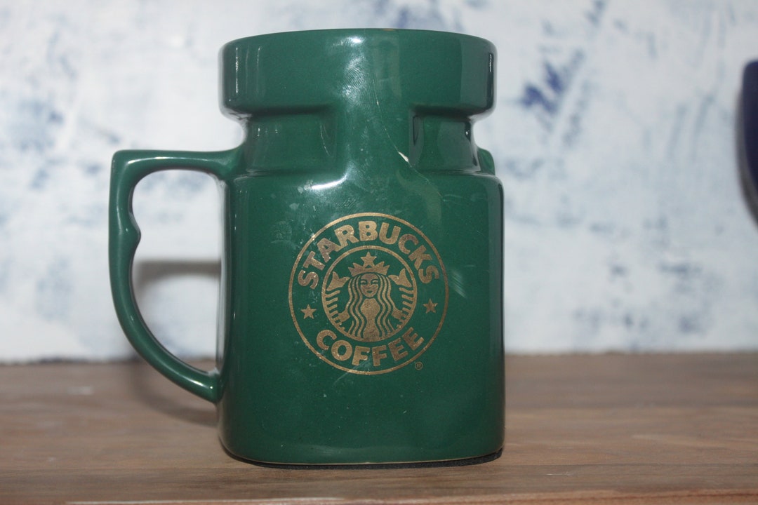 everyone logo mug GREEN マグカップ Starbucks Green With Gold Logo Mug - Etsy