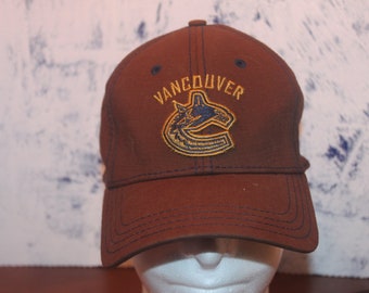 Canucks Hat - Etsy Canada