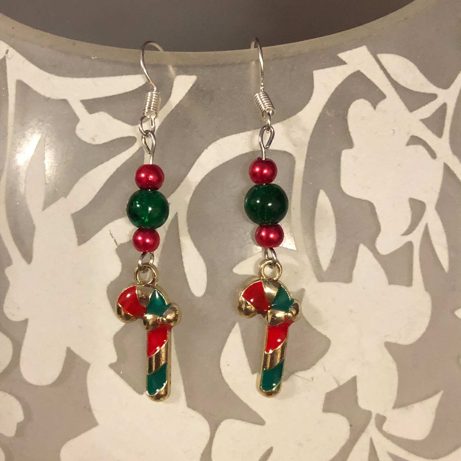 Handmade Candycane Christmas earrings Etsy.de