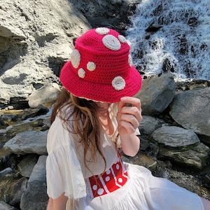 Mushroom hat, crochet custom mushroom hat, toadstool hat, Cottagecore, unisex