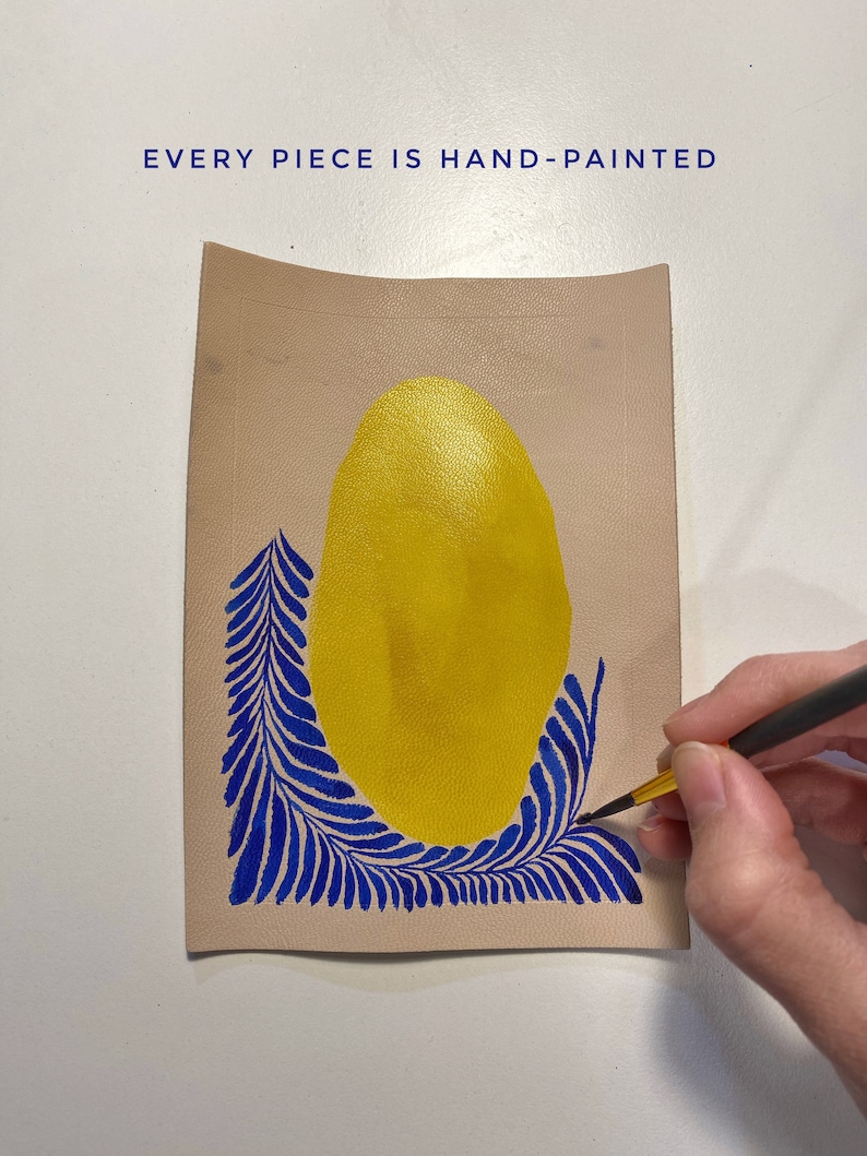 Cartera de cuero amarillo para tarjetas, tarjetero fino de cuero auténtico hecho a mano para mujer, cartera pequeña para tarjetas de crédito, regalo de primavera amarillo. imagen 6