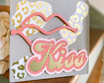 KISS Valentine's Mini Sign--Perfect for tiered tray, mantle, or shelf