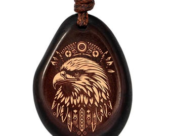 Collier avec pendentif en noix de tagua