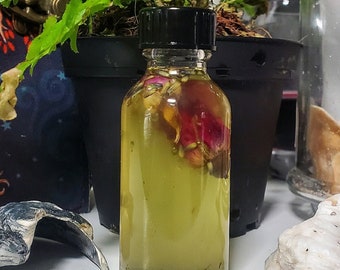 Magnetism Oil- Increase Your Personal Magnetism to Draw Love & Prosperity More Frequent to You