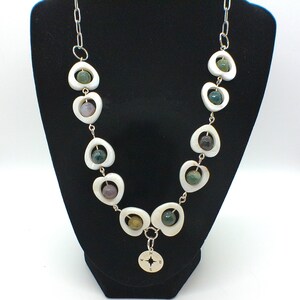 Mother of Pearl and green faceted bead necklace
