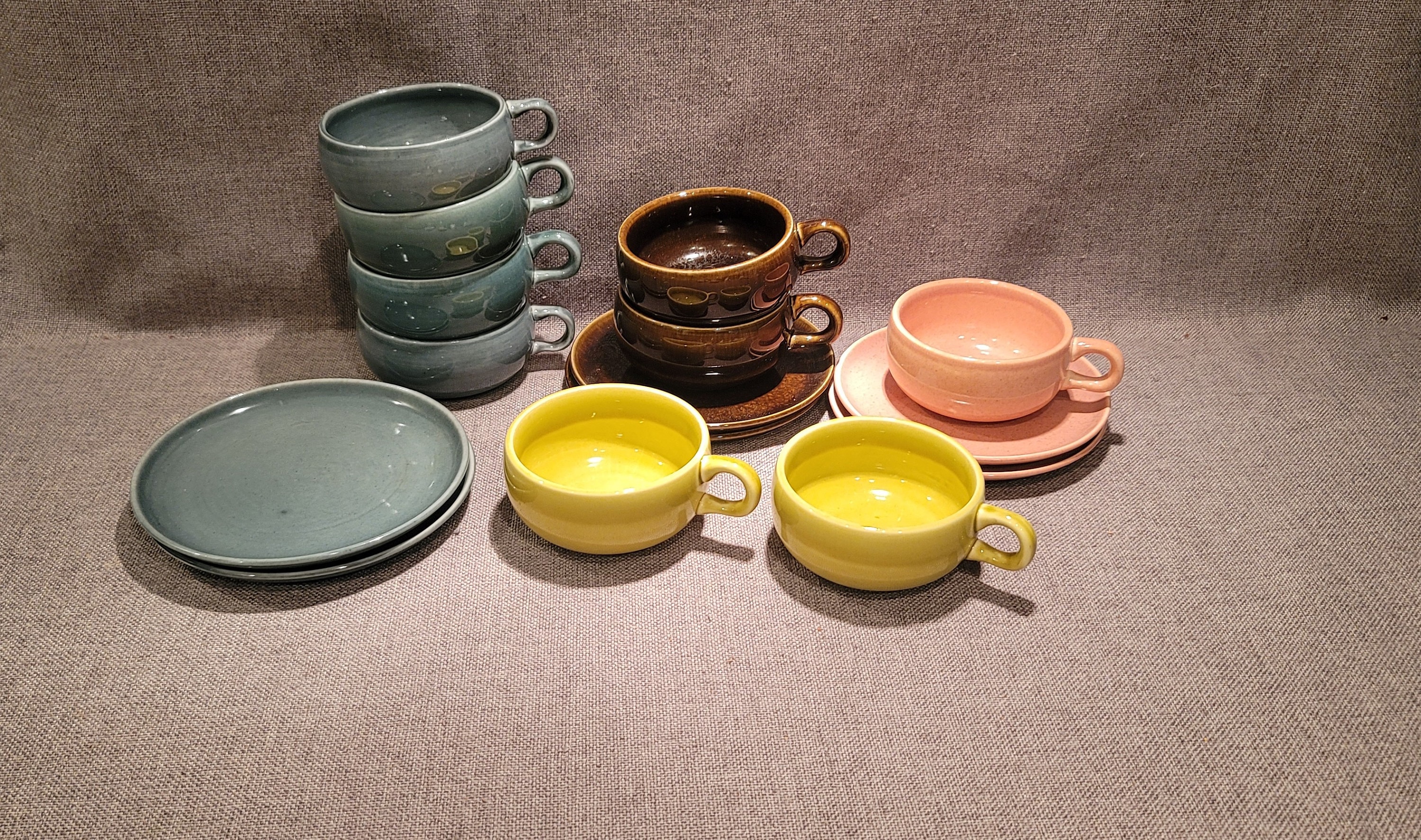 Russell Wright American Modern Various Cups, Saucers and Plates