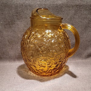 Anchor Hocking Textured 64oz Large Pitcher Vintage MCM Amber Yellow Gold