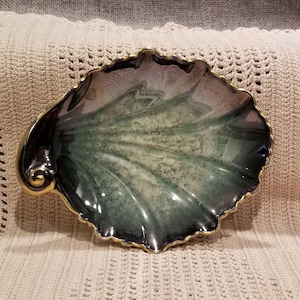 Vintage Carlton Ware Vert Royale Green Leaf with Gold Leaf edging &quot;Made in England&quot;