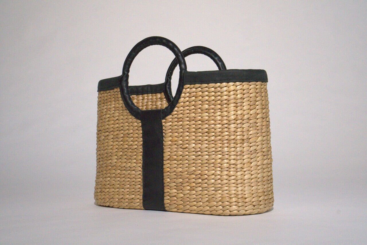 The Woven Getaway Handmade Large Woven Water Hyacinth Bag With Leather ...